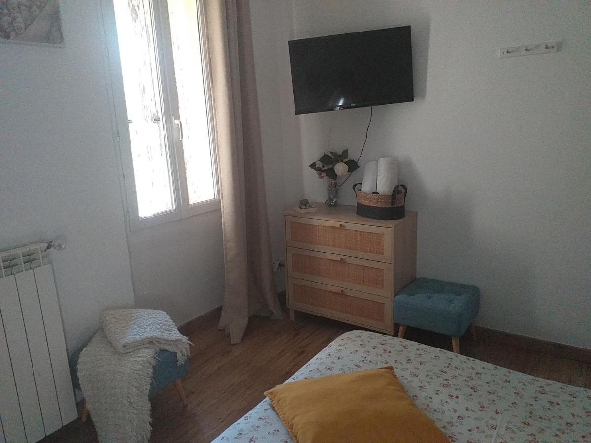 Bed and Breakfast Deux M Villes-sur-Auzon Zewnętrze zdjęcie